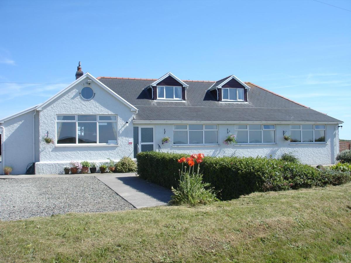 Craig-Y-Mor Suites With Sea Views Whitesands St Davids Exterior photo