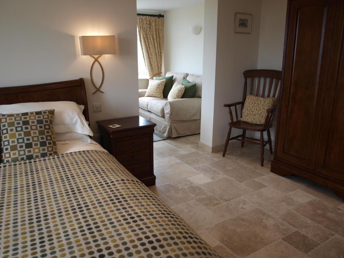 Craig-Y-Mor Suites With Sea Views Whitesands St Davids Exterior photo
